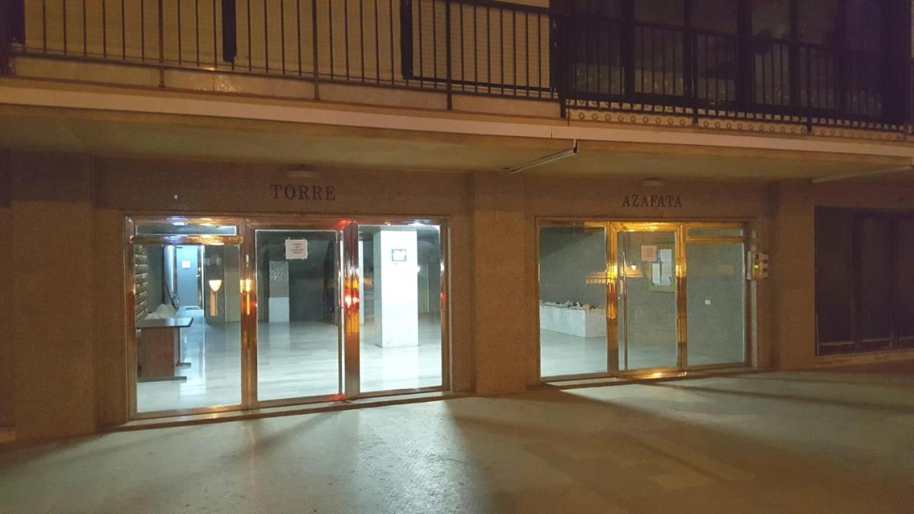 アレナレス・デル・ソルTorre Azafataアパートメント エクステリア 写真